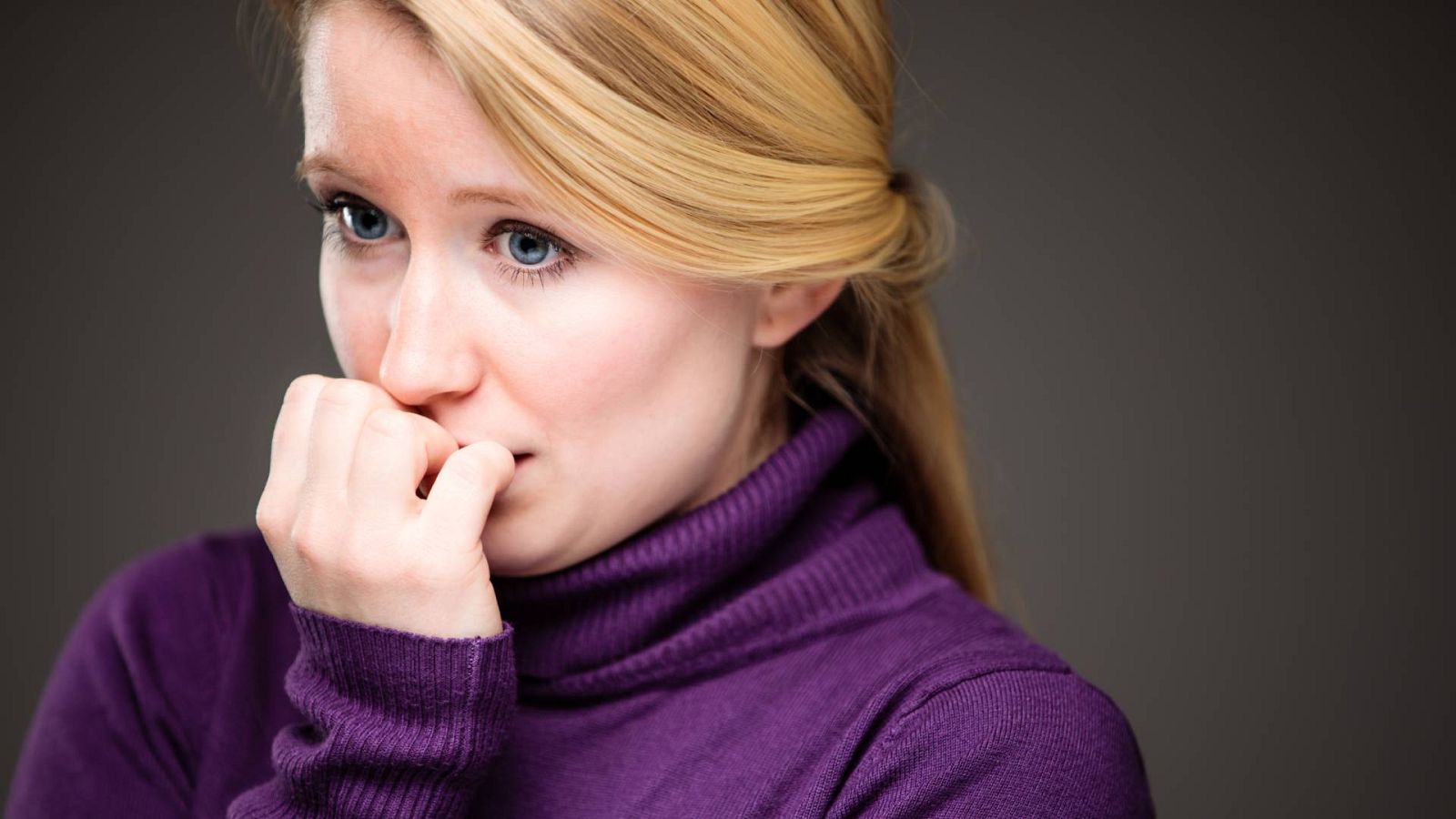 El gallo que no cesa - Cómo sobrevivir a ti mismo: Los pensamientos difíciles - Escuchar ahora