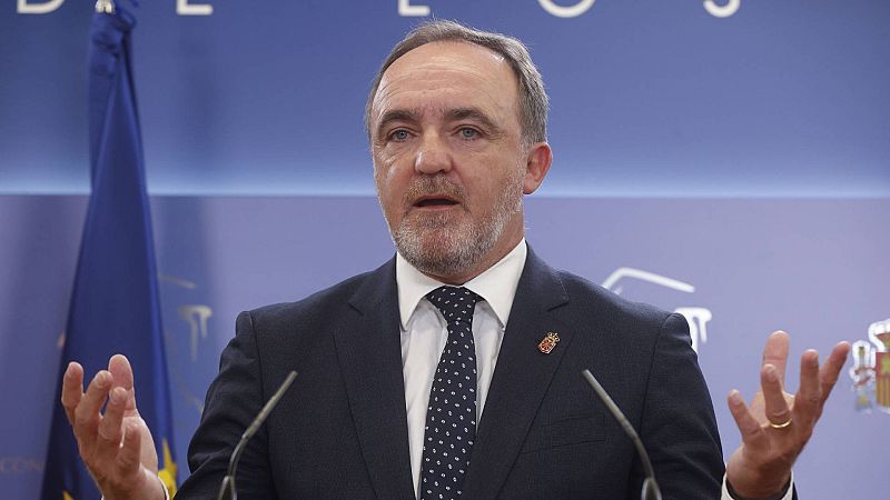 24 horas - Esparza (UPN): "Votaremos a Feijóo en una investidura" - Escuchar ahora