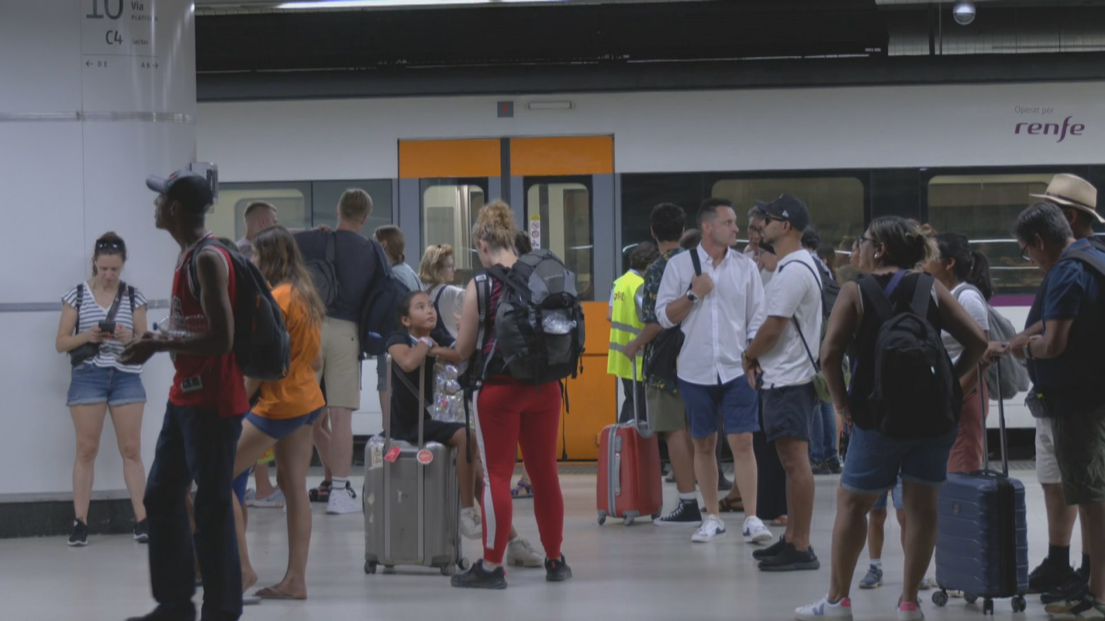 Nova jornada de caos a Rodalies per una incidència en el sistema de senyalització