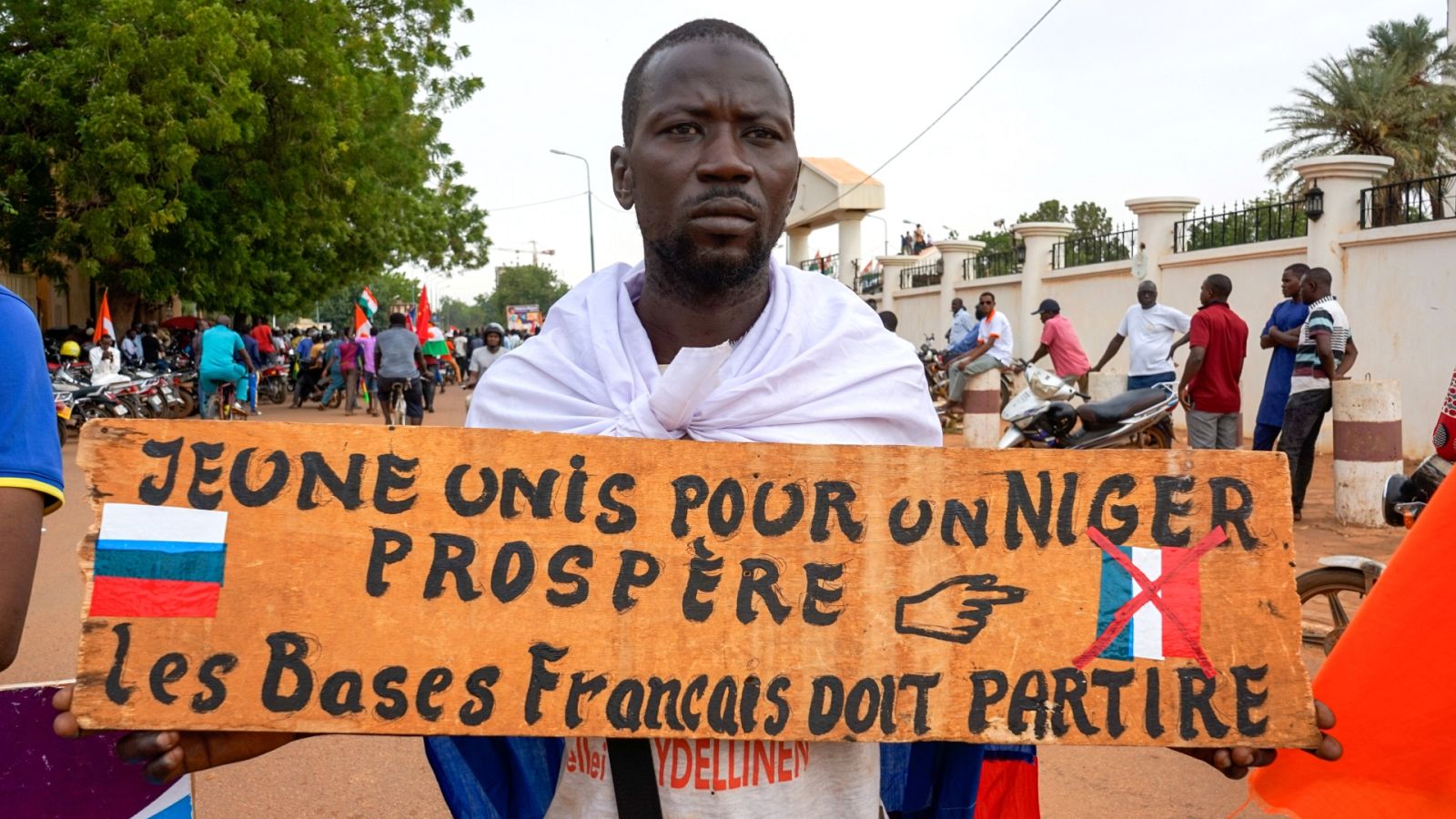 Las mañanas de RNE con Íñigo Alfonso - Primera hora - 25/08/23 - escuchar ahora