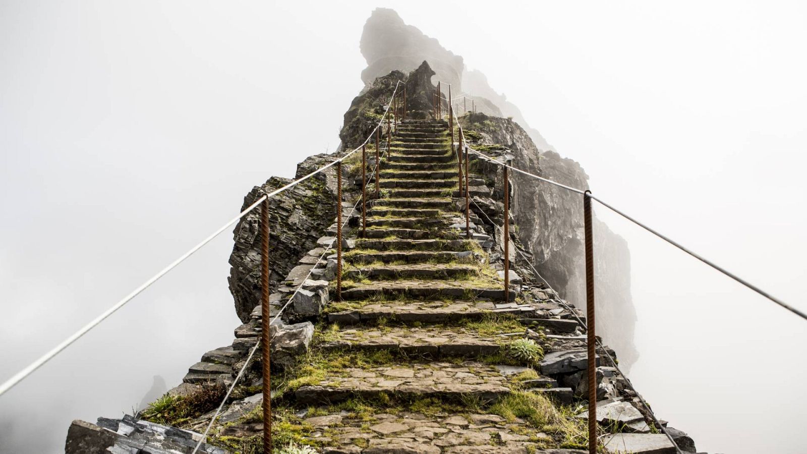 Espacio en blanco - Mercurio rojo - 27/08/23 - escuchar ahora