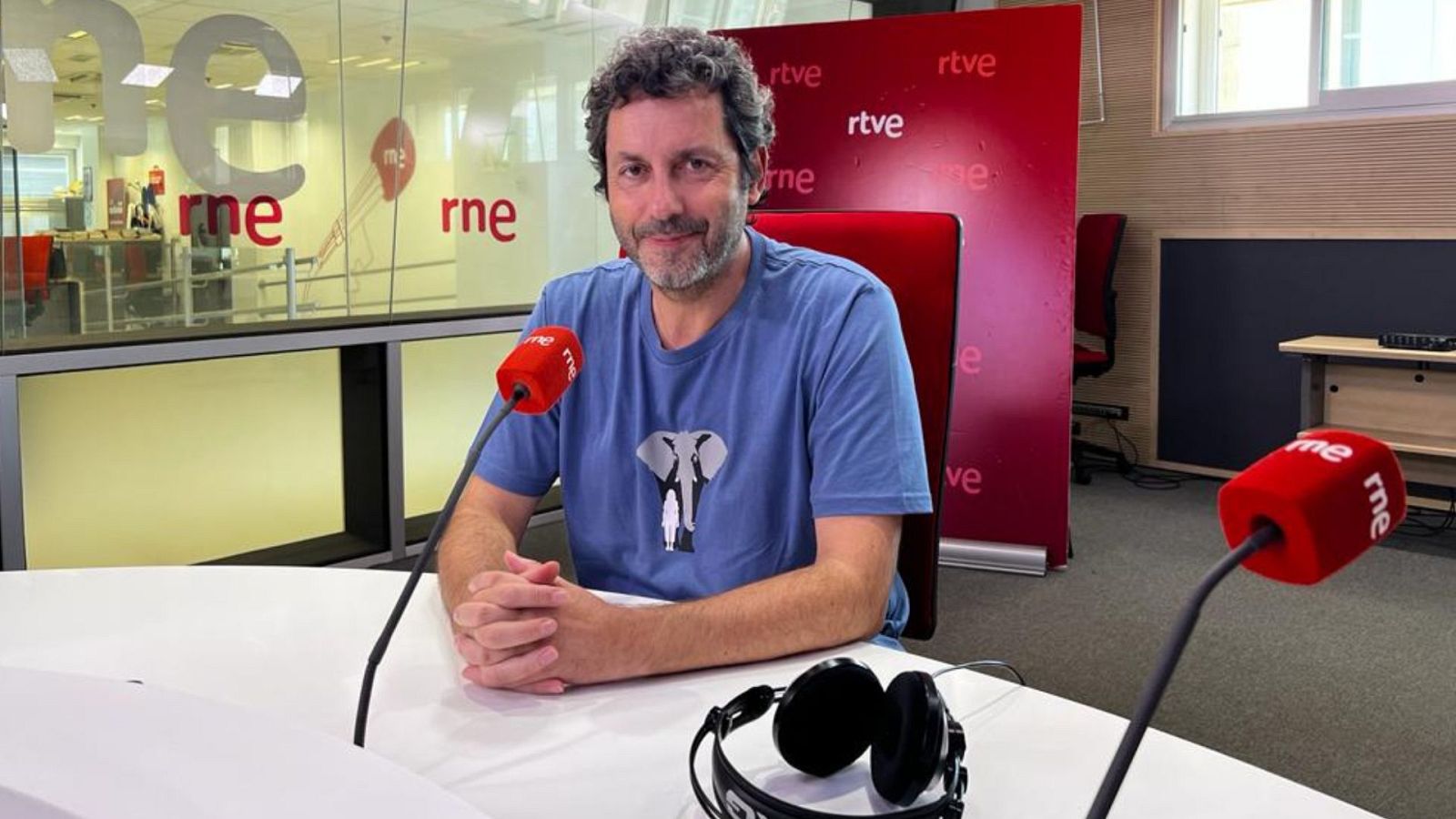 El ojo crítico - Manuel Ríos San Martín, 'Desafío Buñuel' y el cómic que viene - Escuchar ahora