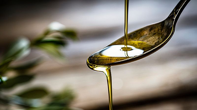 Más cerca - El porqué de los altos precios del aceite de oliva - Escuchar ahora