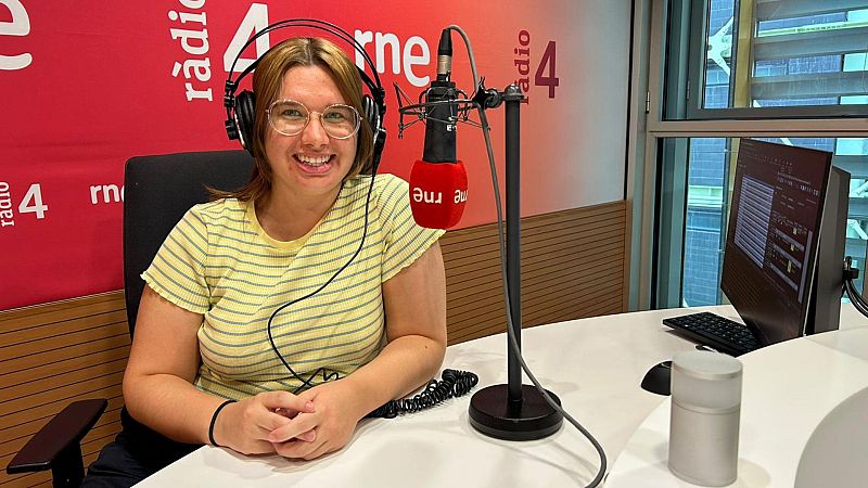 (No es un día cualquiera - "Más allá del lienzo" con Alba Ce Coll y el costumbrismo - 03-09-23) - Escuchar ahora