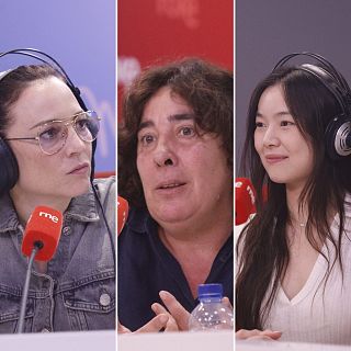 Xinyi Ye, Leonor Watling y Arantxa Echevarra con 'Chinas'