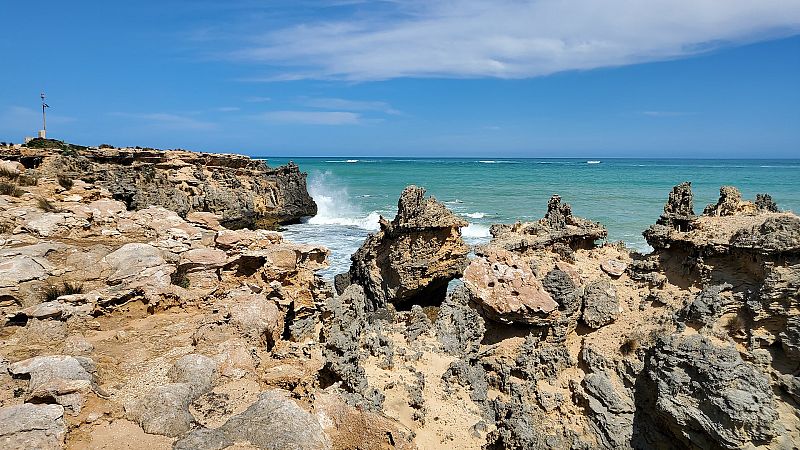 Vistas al mar II - �tomos - 05/09/23 - escuchar ahora