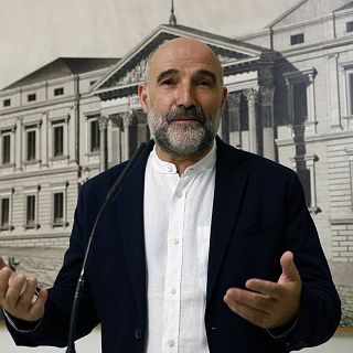 BNG: "Lo que hizo Feij�o fue legislar contra la lengua"