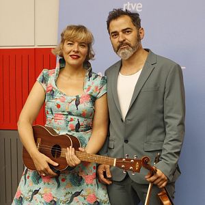 Mañana más - Mañana más - 2a hora - Con gente: Cabaret rodante y Claudio Tolcachir - 15/09/23 - escuchar ahora