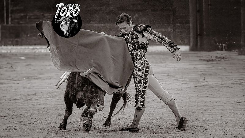 Espacio Toro - Diego Urdiales arrasa en Logroño - Escuchar ahora