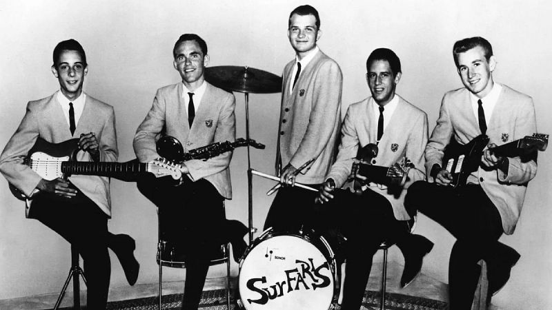 El s�tano - Los hits del Billboard; octubre 1963 - 02/10/23 - escuchar ahora
