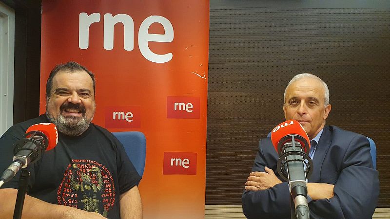 Raúl García y Javier García, codirectores de Distopía Escuchar ahora