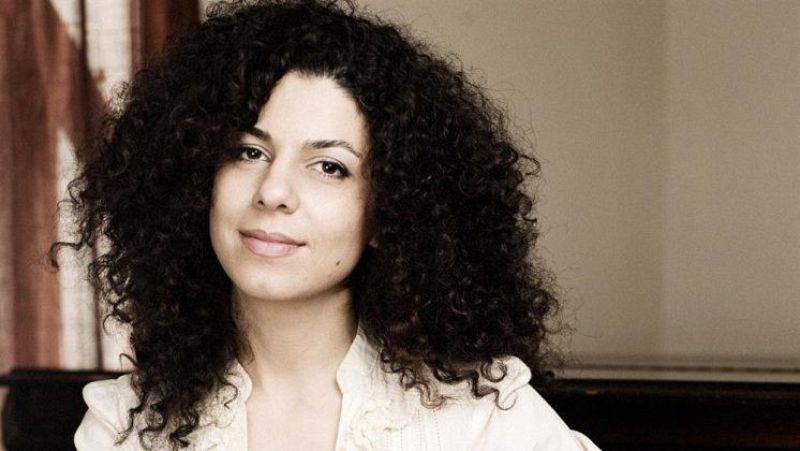 Sofya Melikyan - escuchar ahora