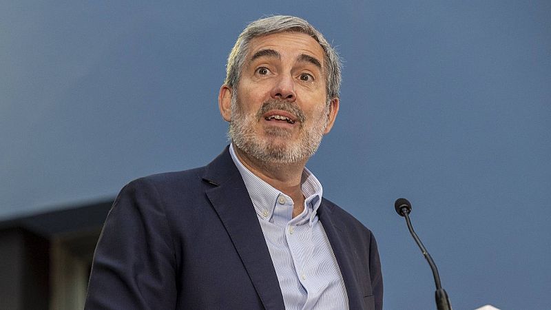 24 horas - Fernando Clavijo, presidente del Gobierno de Canarias: "Los servicios de la comunidad autónoma ya no pueden resistir más" - Escuchar ahora