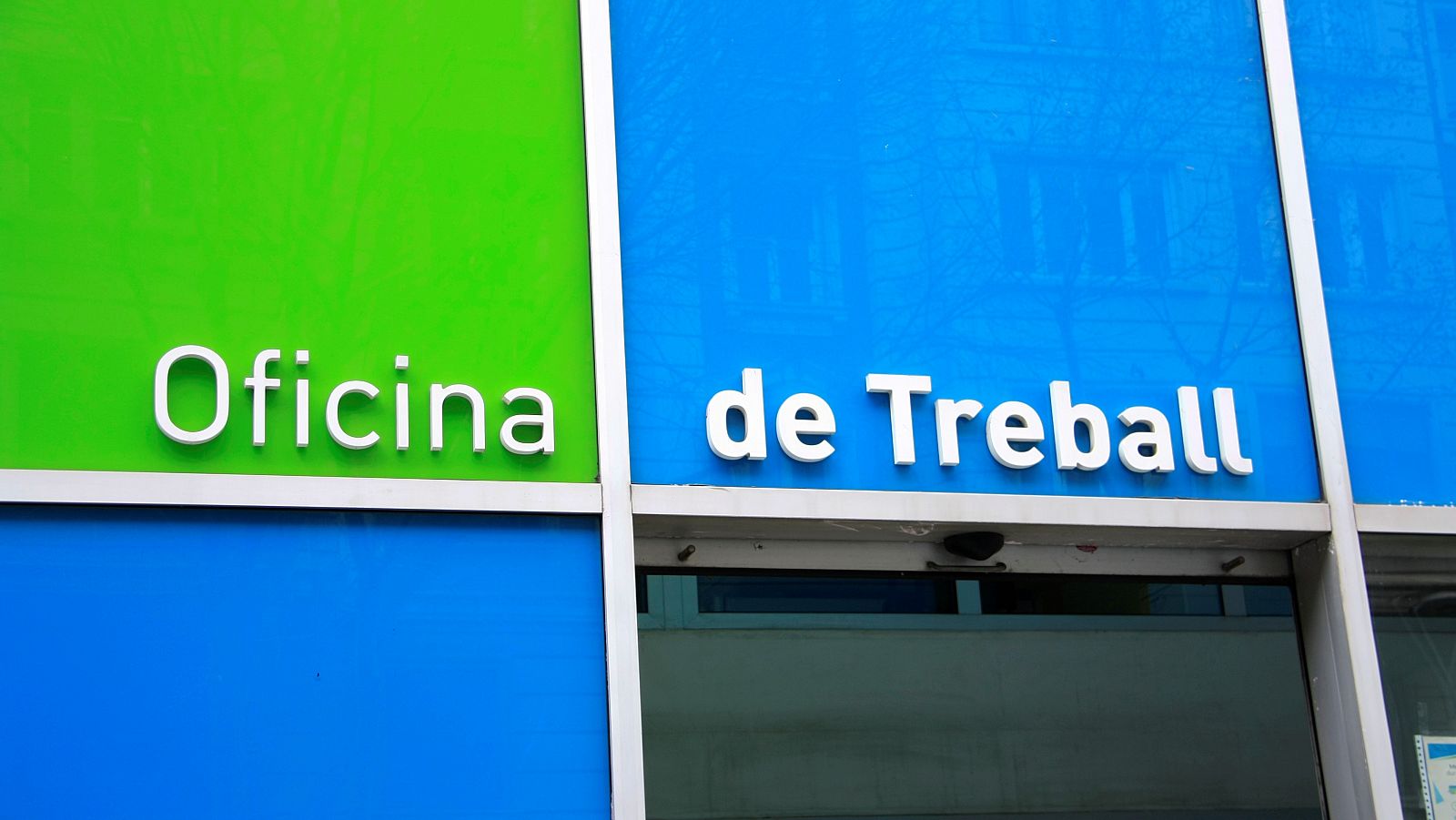 El final de la temporada d'estiu deixa 4.261 aturats més a l'octubre