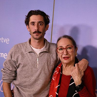 Mañana más - Enric Auquer y Luisa Gavasa: 'El maestro que prometió el mar' - Escuchar ahora