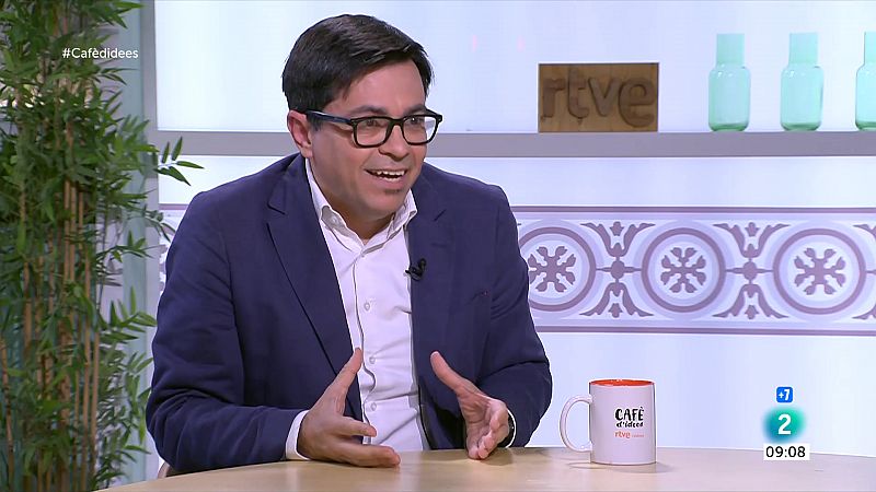 Caf d'idees - Gerardo Pisarello: "Feijo s un titella en mans d'Aznar i Ayuso" - Escoltar ara