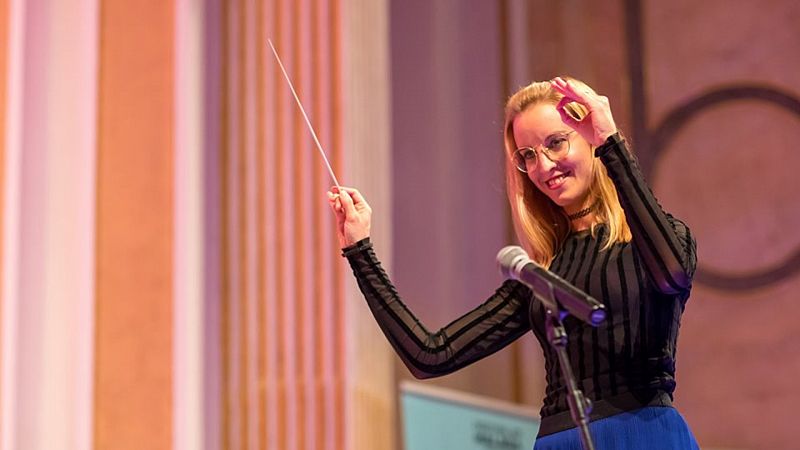 Por tres razones - Isabel Rubio, directora del Concierto de Año Nuevo del Palau - Escuchar ahora