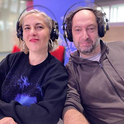 Mañana más - Hacemos ouija con los protagonistas de 'La ermita' - Escuchar ahora