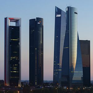 A golpe de bit - A golpe de bit - Rascacielos con sello español - 28/11/23 - escuchar ahora