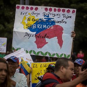 Reportajes 5 continentes - Venezuela lleva la disputa por el Esequibo a referendum - Escuchar ahora