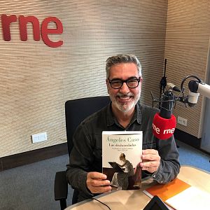 Memoria de delfín - Memoria de delfín - Anhedonia 2ª Hora: Dadaísmo y 'Las desheredadas' - Escuchar ahora