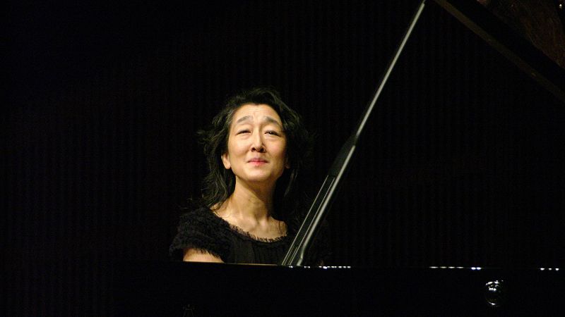 Viaje a �taca - Wellfare: Mitsuko Uchida visita a la ONE - 02/12/23 - escuchar ahora