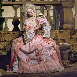 Marca España - Marca España - Códigos de vestimenta para las fiestas: origen y evolución - 13/12/2023 - Escuchar ahora