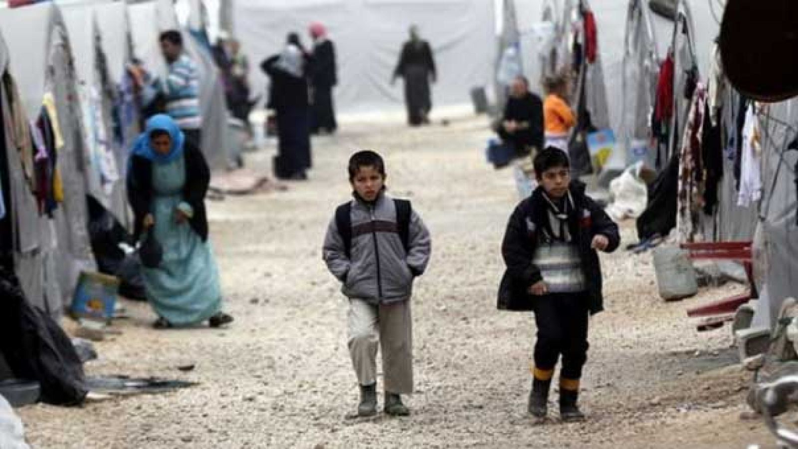 Con bata blanca - En guerra, la mayor�a de muertes de civiles no son por armas - 29/12/23 - Escuchar ahora