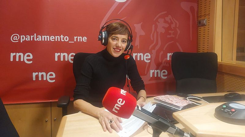 Las Mañanas de RNE - Marta Lois (Sumar): "Vamos a escuchar más ruido de la derecha que actitudes responsables" - Escuchar ahora