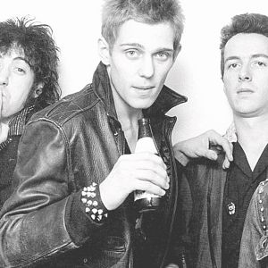 Memoria de delfín - Memoria de delfín - Agatha Christie 3ª Hora: Jack Nichoslon y The Clash - Escuchar ahora