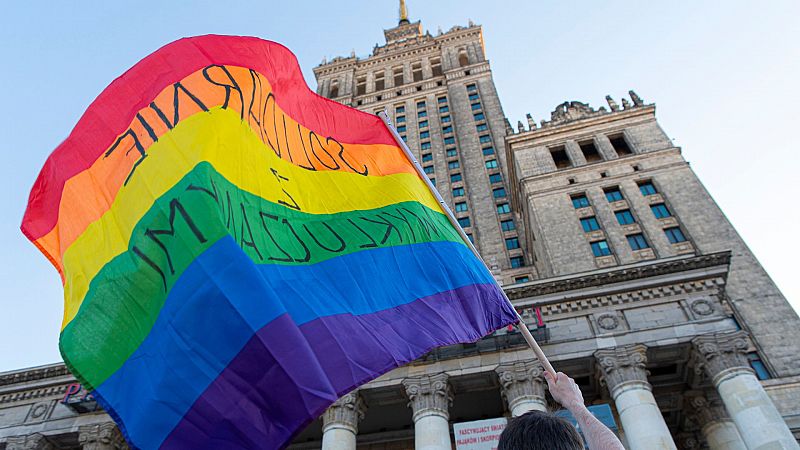 Cinco continentes - Polonia: la Europa con menos derechos LGBTI - Escuchar ahora