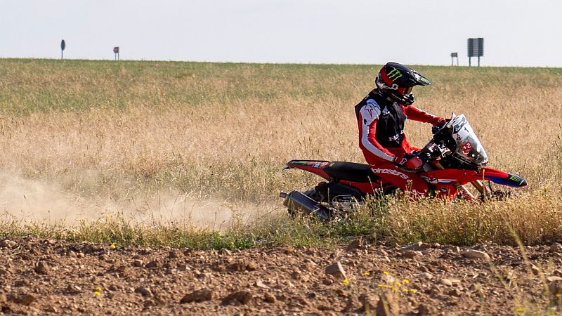 Radiogaceta de los deportes - Toscha Schareina: "Mi abuela me dice que gane el Dakar" - Escuchar ahora