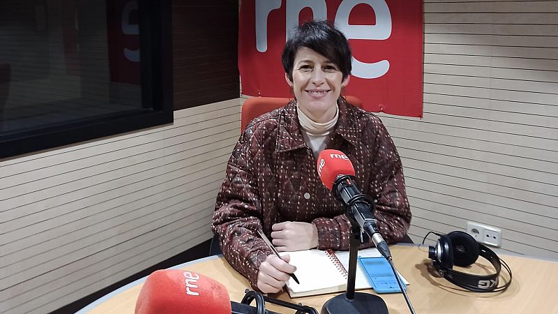 Las mañanas de RNE con Íñigo Alfonso - Ana Pontón (BNG) sobre el vertido de pellets: "Se está repitiendo el protocolo del Prestige" - Escuchar ahora