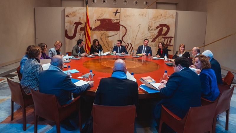 El govern català demana informació a la Moncloa per la transferència d'immigració pactada per Junts