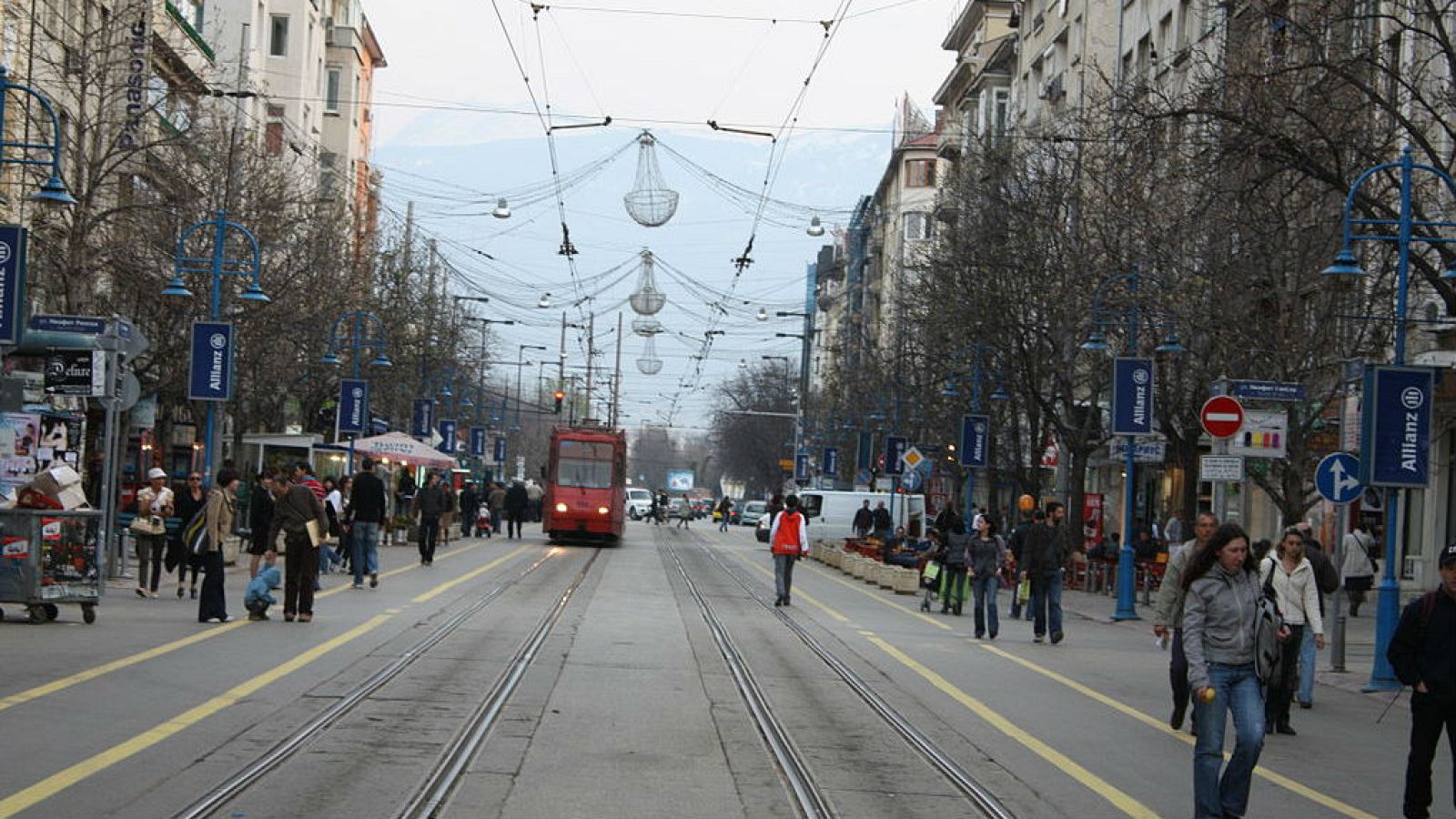 Nómadas - Sofía, una fuente entre montes - 06/03/10