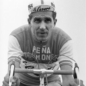 El vestuario - El vestuario - Bahamontes, una leyenda del ciclismo - 20/07/10 - Escuchar ahora