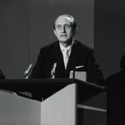 Bauhaus V. Música en la Bauhaus. Stuckenschmidt - RTVE.es - La caja blanca | Escuchar