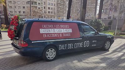 'Dalt del cotxe, 0’0', la nova campanya de Trànsit