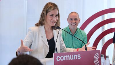 Els comuns pressionen el PSC i es mostren disposats a entrar al Govern | Laura Herrero