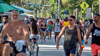 14 horas - El foco de la pandemia en Estados Unidos se traslada a Florida - Escuchar ahora