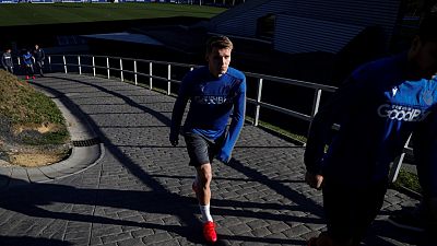 Coroanvirus en el deporte | El CSD impide la vuelta a los entrenamientos de la Real Sociedad - Boletines RNE | Escuchar