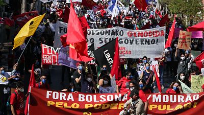 Hora América - Protestas en Brasil contra el presidente Bolsonaro al superar los 500.000 fallecimientos por coronavirus - 21/06/21 - escuchar ahora