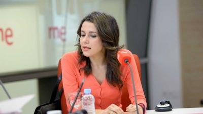 24 horas - Inés Arrimadas: "El ritmo que tiene el Gobierno no se corresponde con la urgencia de los españoles" - Escuchar ahora