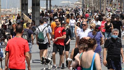 España a las 8 Fin de Semana - Israel levanta el uso obligatorio de mascarillas al aire libre - Escuchar ahora