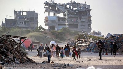 Israel rompe la tregua en Gaza y deja más de 400 muertos