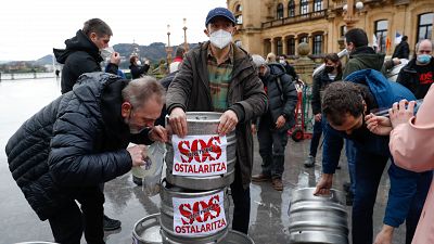 14 horas - La justicia autoriza cautelarmente la reapertura de la hostelería en el País Vasco - Escuchar ahora