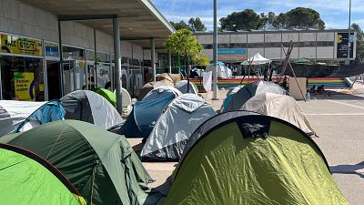 Els estudiants acampats a la UAB, decebuts amb el Consell de Govern | Helena Oset