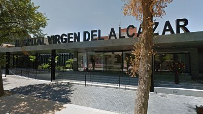 Boletines RNE - Lorca registra un brote en un hospital con 50 personas afectadas - Escuchar ahora