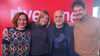 No es un día cualquiera - 'La señorita de Trevélez', con Juan Carlos Pérez de la Fuente, Silvia de Pé y Daniel Diges - Escuchar ahora