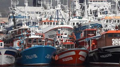 Las mañanas de RNE con Íñigo Alfonso - Redes llenas y bolsillos vacíos: vivir de la pesca en Galicia en tiempos de pandemia - Escuchar ahora